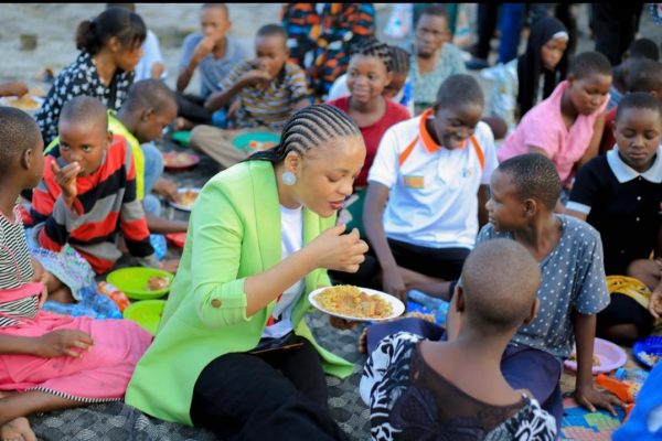 Simama Mwanamke (Prophetess Lily IPM) (1) Simama Mwanamke (Prophetess Lily IPM) (1)